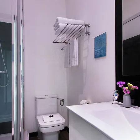 Amra Caspe Guest house Barcelona