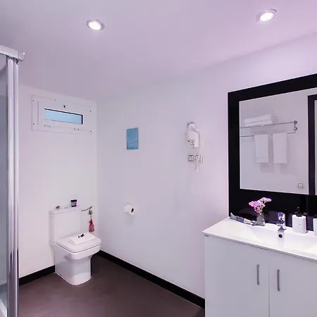Amra Caspe Guest house Barcelona