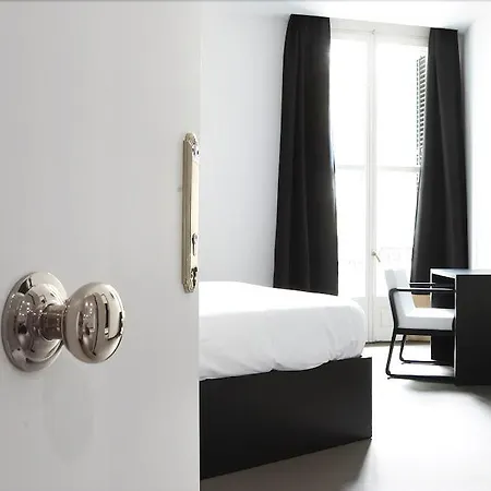 Guest house Amra Caspe Barcelona