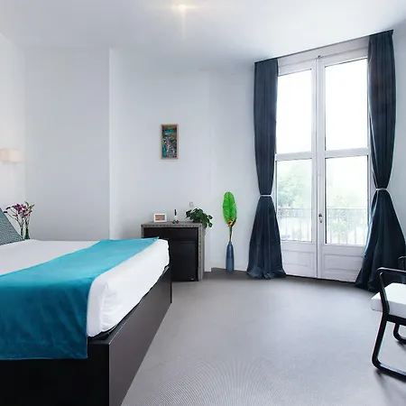 Πανσιόν Amra Caspe